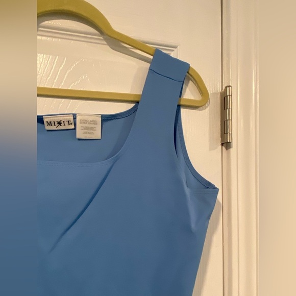 Mixit Size XL Robin Egg Blue Cropped Stretch Square Neck Tank Top - Picture 6 of 8